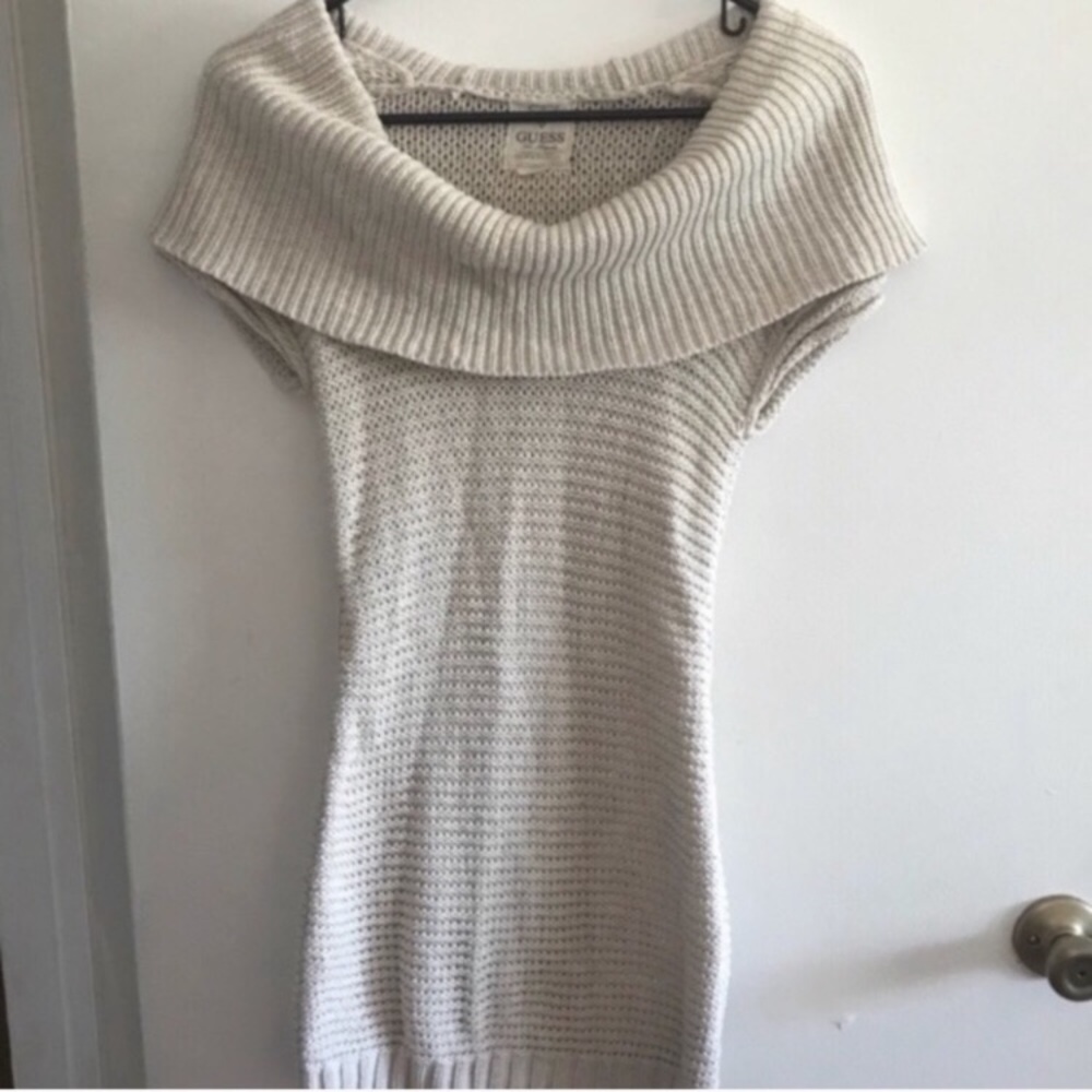 💙guess cowl neck sweater dress💙